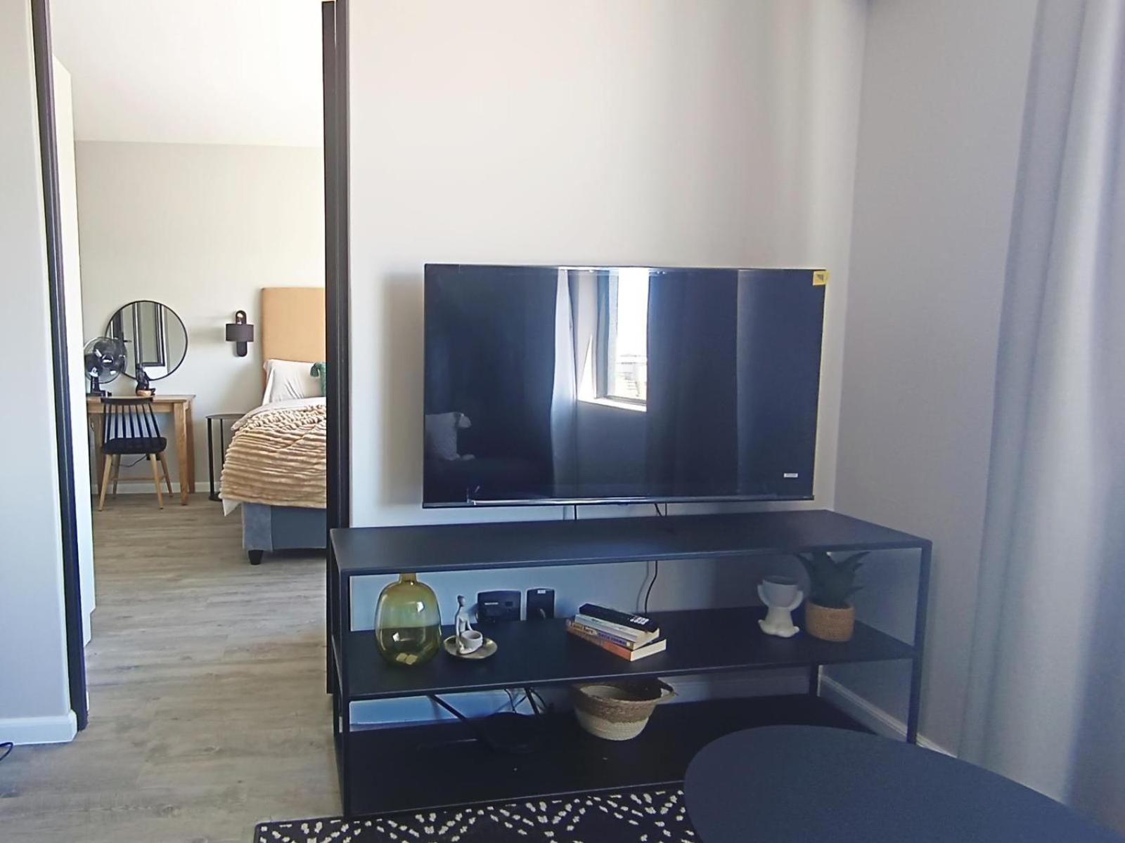 New Boston Apartment *
